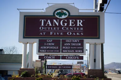 Tanger Sign